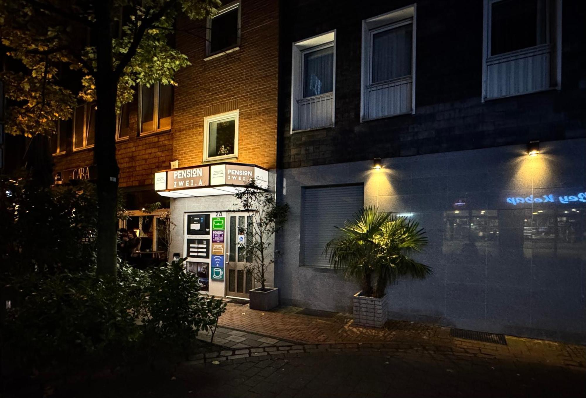Pension Zwei A Leverkusen Exterior photo